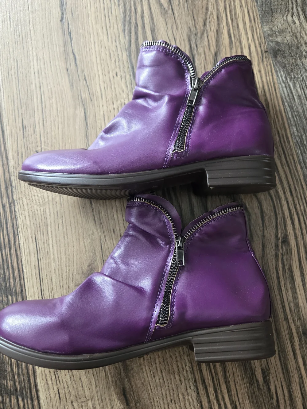 Women's Purple Ankle Boots with Side Zipper